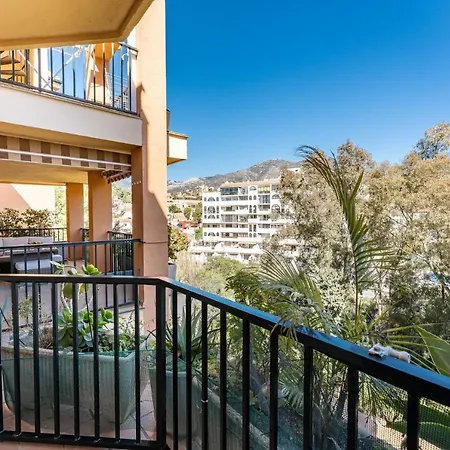 Seaside Bliss 2br With Tranquil Terrace Pool And Parking * Fuengirola