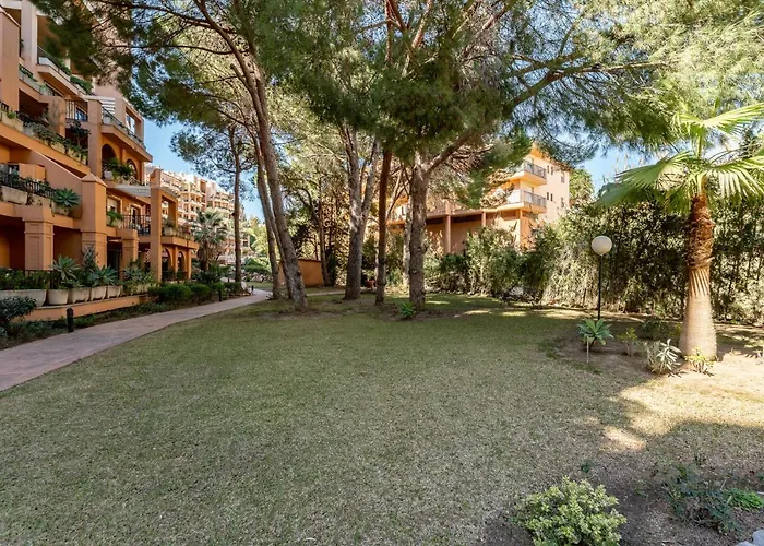 Apartamento Seaside Bliss 2br With Tranquil Terrace Pool And Parking *